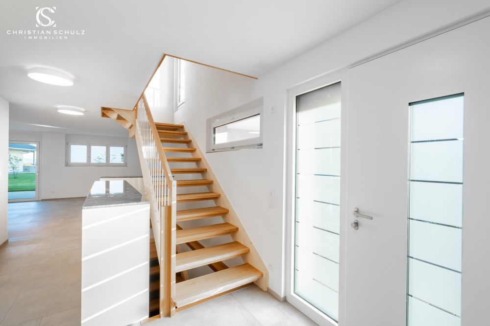 Neubau-Einfamilienhaus in Helsighausen (TG) – modern, energieeffizient & naturnah - Bild 3