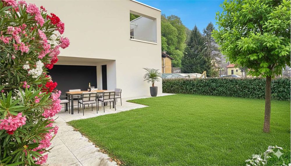 Luminosa villetta di testa con giardino privato -  Bild 1