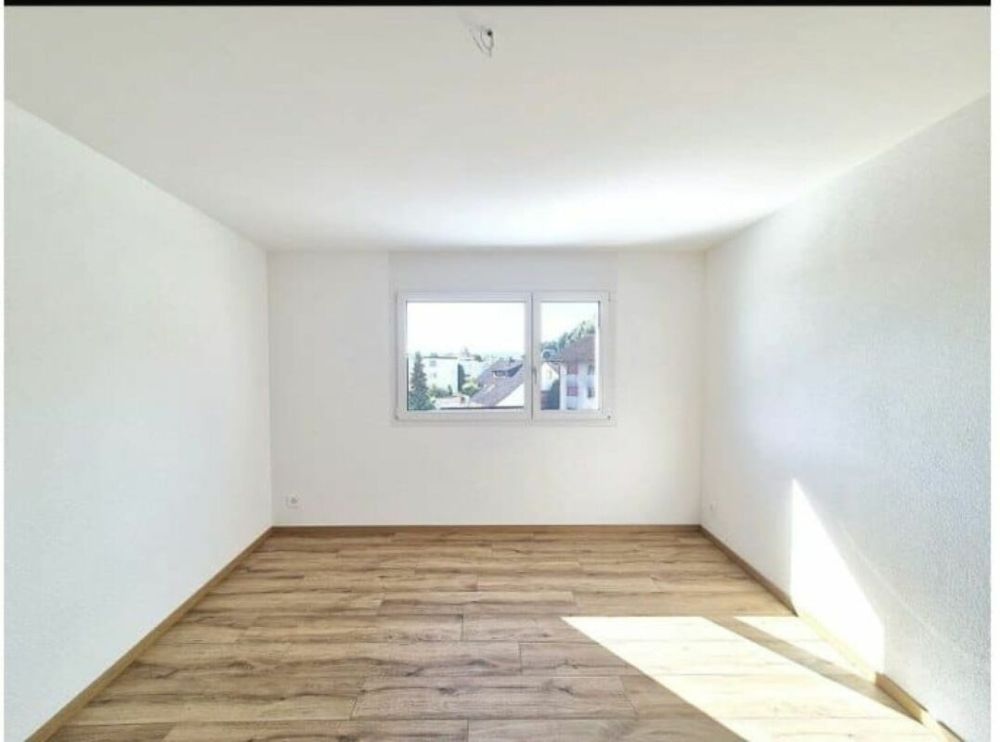 Neubau-Mehrfamilienhaus mit 4 Wohnungen und Einstellhalle - Stockweg 6, Studen BE -  Bild 9