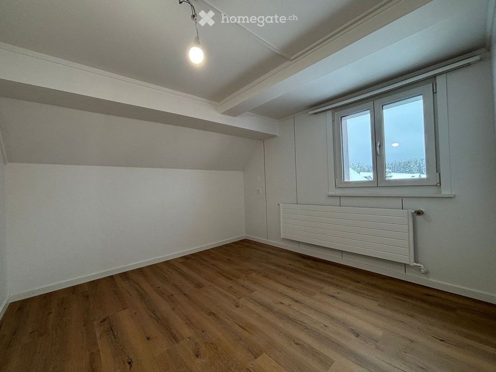 Charmante 4.5-Zimmer-Wohnung in ruhiger Lage in Flawil -  Bild 7
