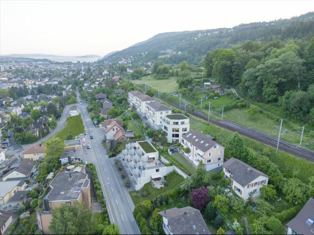COSMO TOWNHOUSE | URBANES LEBEN IN BIEL - Hochstehende Architektur