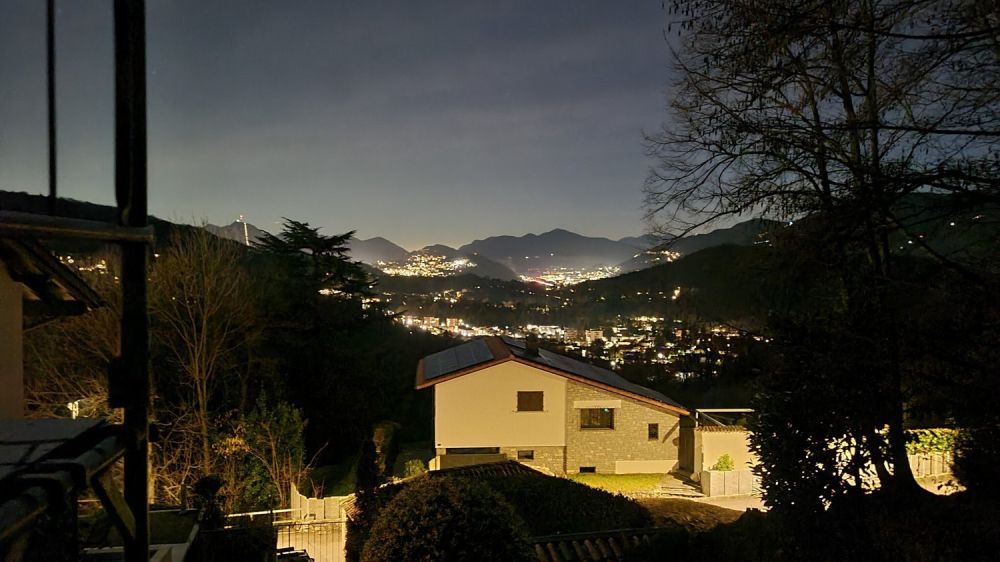 EXKLUSIVES UND GERAUMIGES 4.5-ZIMMER-WOHNUNG MIT GARTEN IN CAPRIASCA -  Bild 7