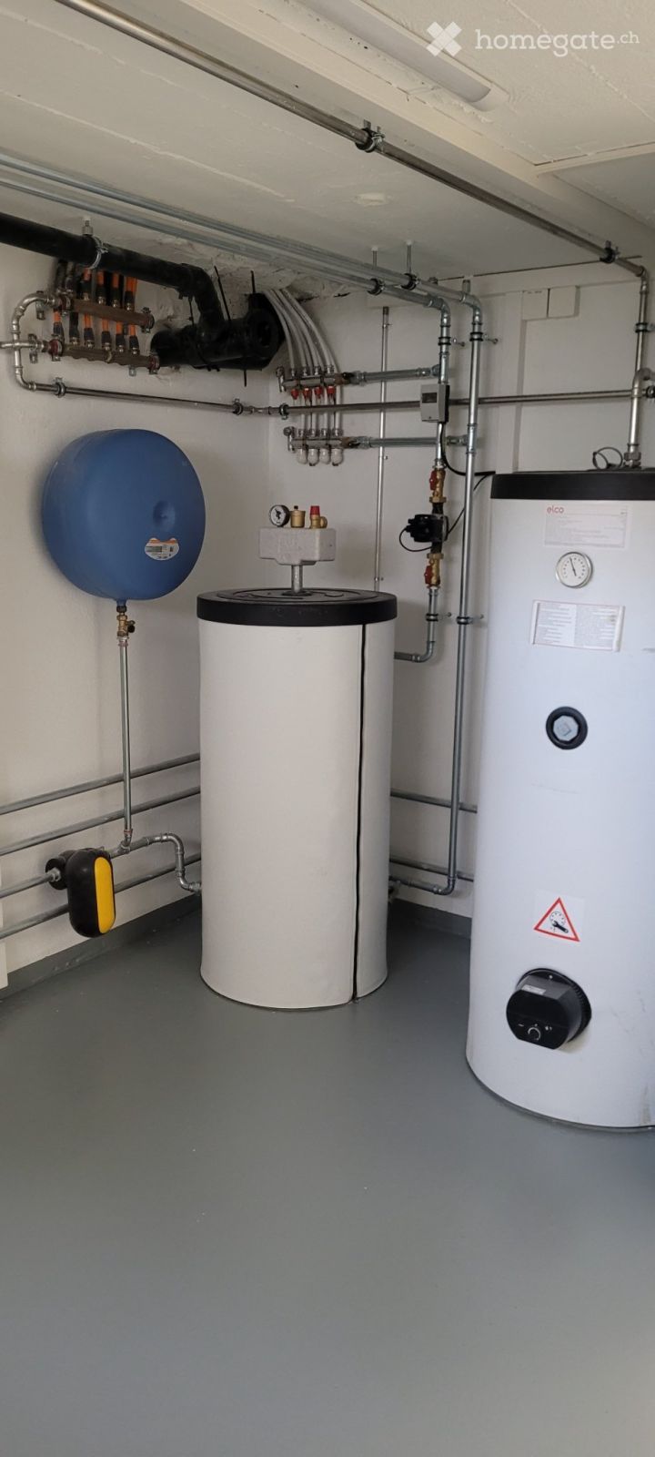 Kernsaniertes Einfamilienhaus, viel Umschwung - Bild 4