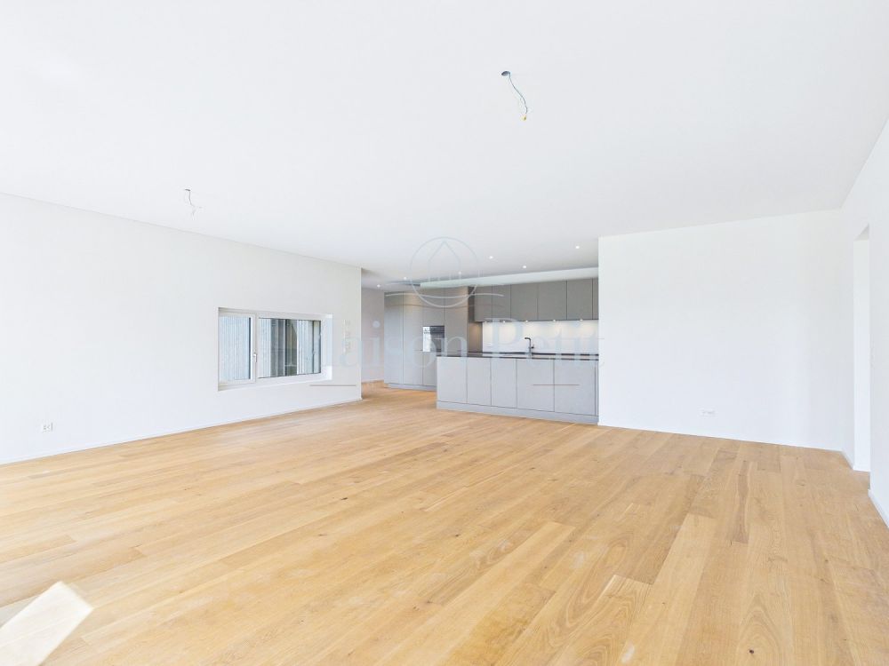 Zauberhafte 5.5-Zimmer-Gartenwohnung mit 336 m² Garten und Privatsphäre -  Bild 5