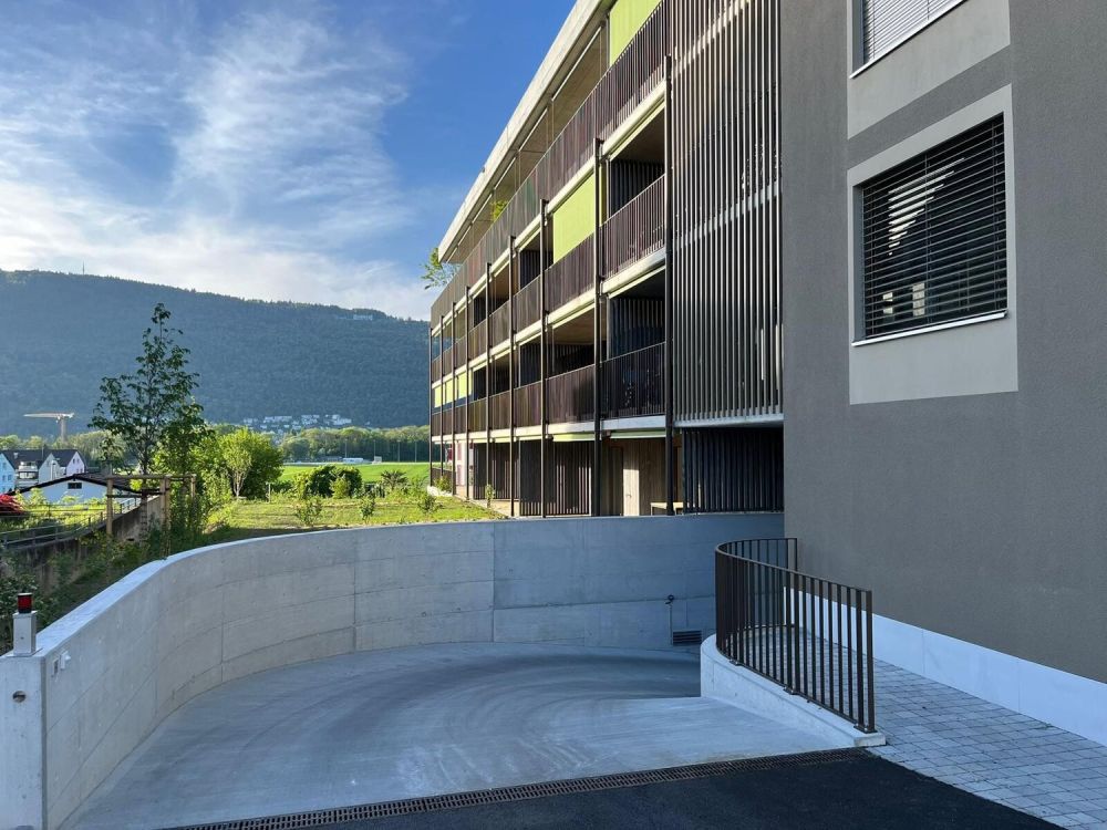 4.5-Zimmer-Wohnung in Ipsach  2 MONATE GRATIS wohnen - Ipsach - Einstellhalle - Marlin Immoblien