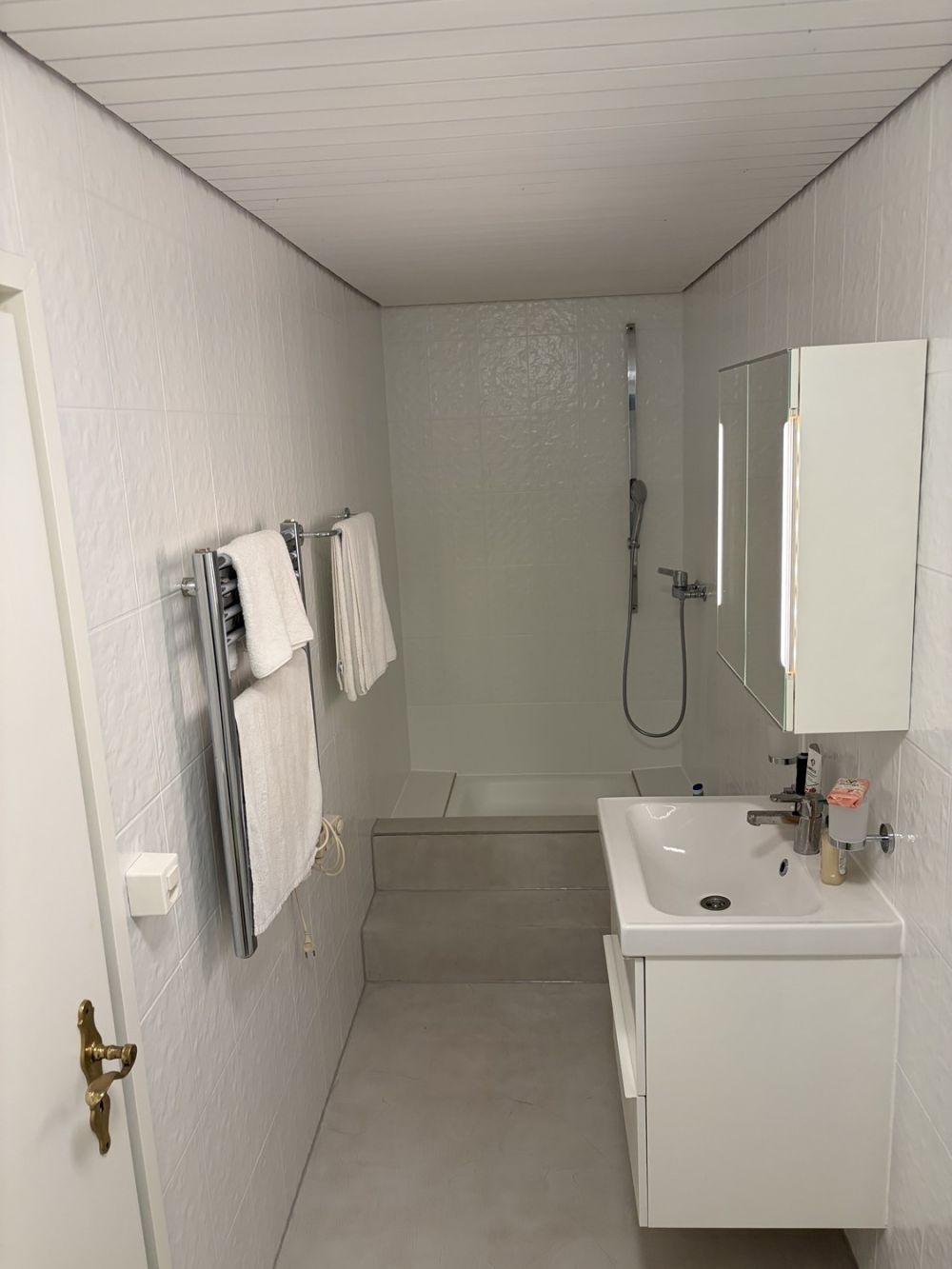 Erstbezug nach Sanierung: Helle 1.5-Zimmer-Wohnung -  Bild 6