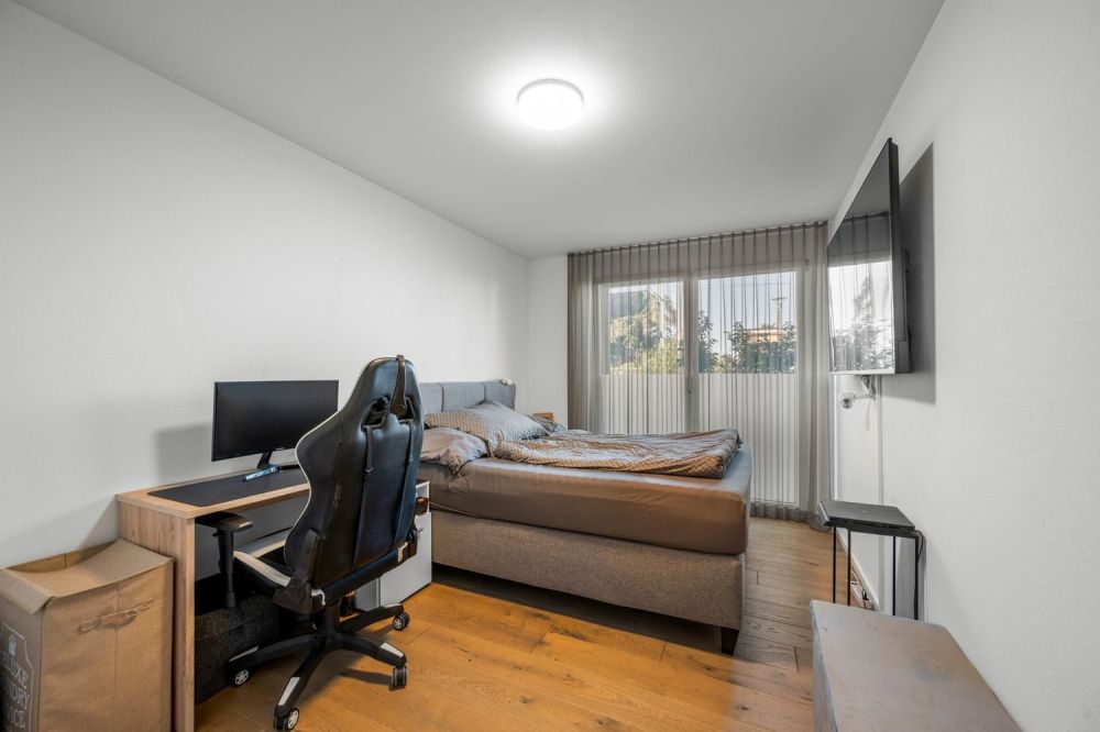 Neuwertige 4.5-Zimmer-Gartenwohnung im Steuerparadies Horn -  Bild 13