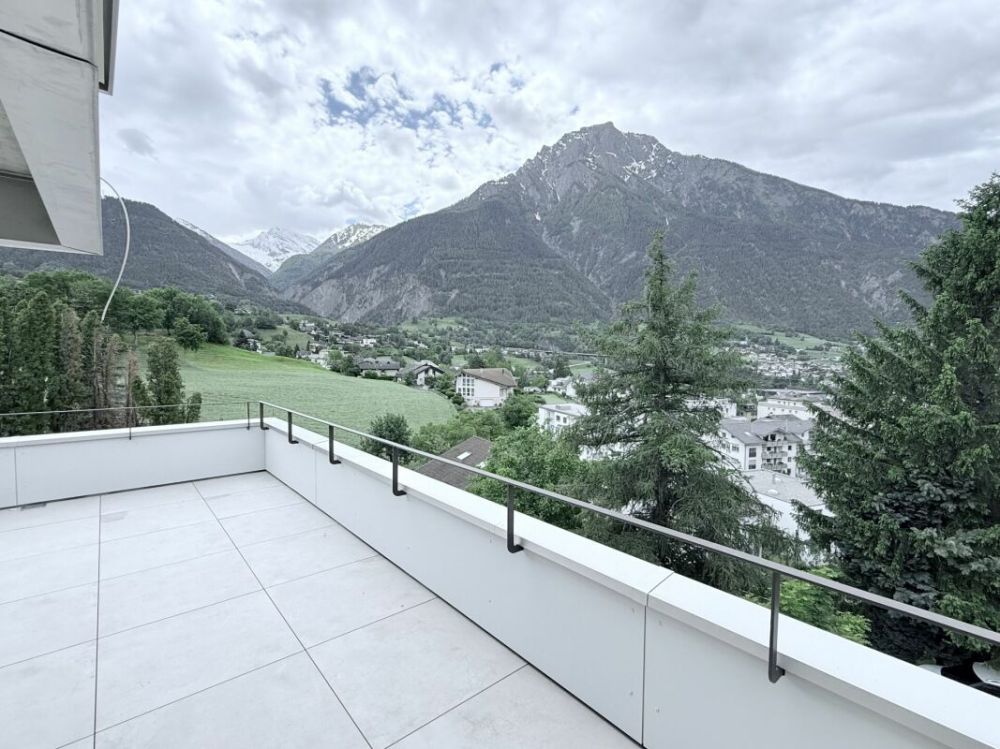 Einzigartige Dach Wohnung mit alpinen Weitblick in Brig und grosser Sonnenterasse -  Bild 7