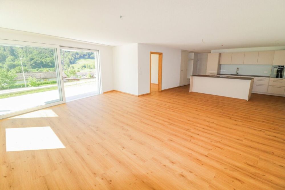 Grosse, moderne 3.5-Zi-Neubauwohnung im Naturpark Thal - Bild 6