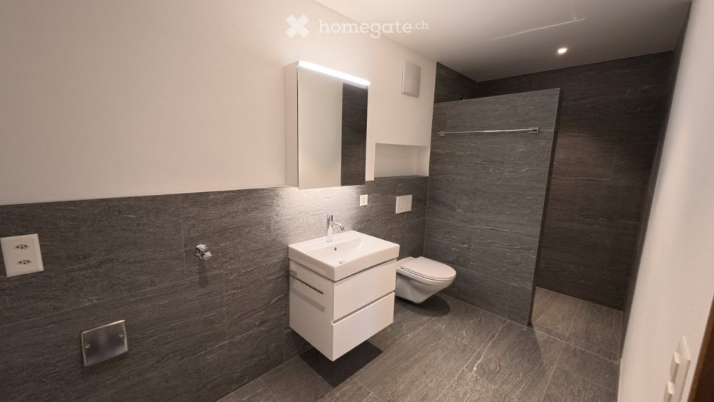 Neue 2.5 Zimmerwohnung in 7148 Lumbrein (Val Lumnezia) -  Bild 3