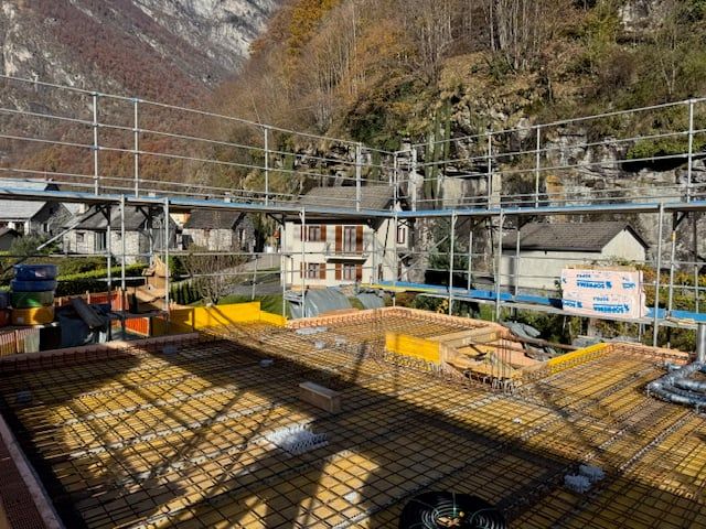 VENDESI A BIGNASCO - NUOVA casa unifamiliare di 5.5 locali con giardino privato Cevio -  Bild 4