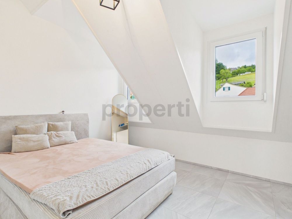 Neuwertige Maisonette-Wohnung (Baujahr 2024) mit Galerie & 3 Tiefgaragenplätzen - Image 9