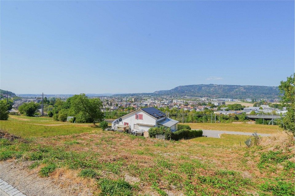 Nach Ihren Wünschen: Doppel-EFH am Bauzonenrand mit Fernsicht bis zum Schwarzwald -  Bild 2