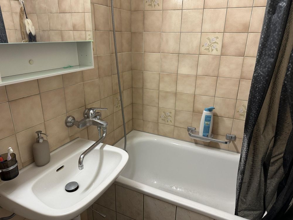 Befristet bis 31.03.2027/ 3.0 Zimmerwohnung in Bachenbülach -  Bild 8