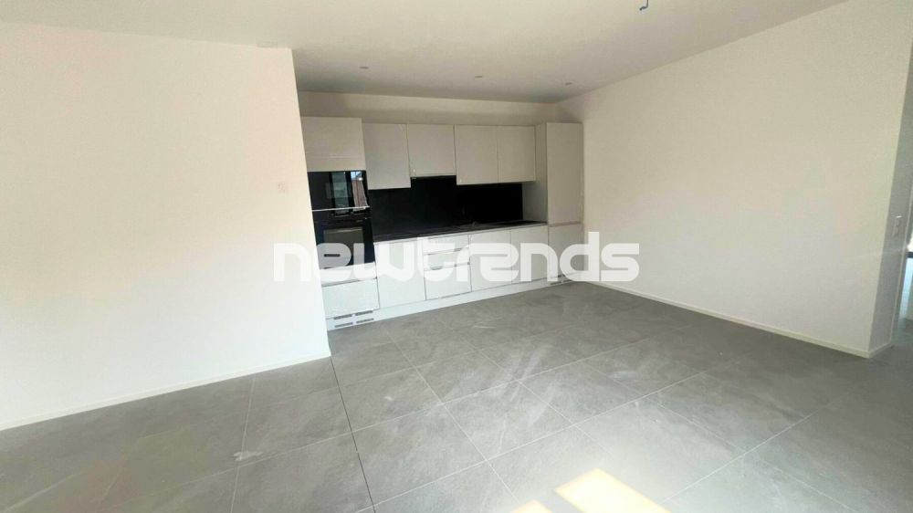 Caslano: 3,5 Zimmer mit Balkon, sofort bewohnbar. Neubau - 5