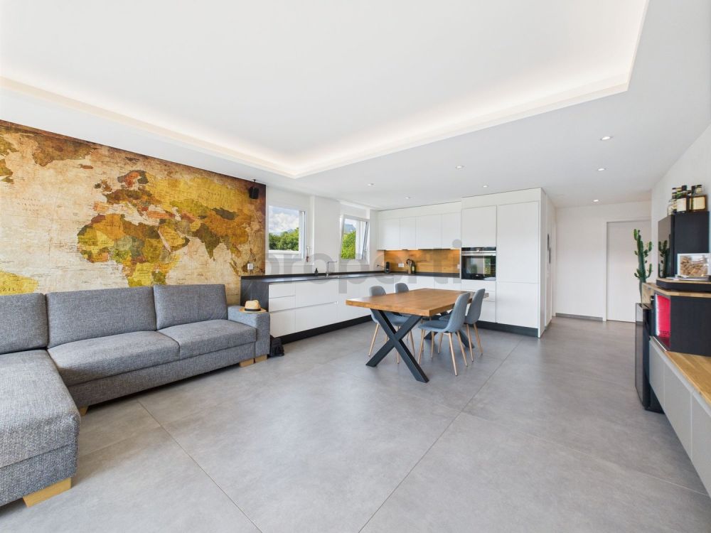 Bellissimo appartamento di 3,5 locali a Pazzallo, TI - Image 1