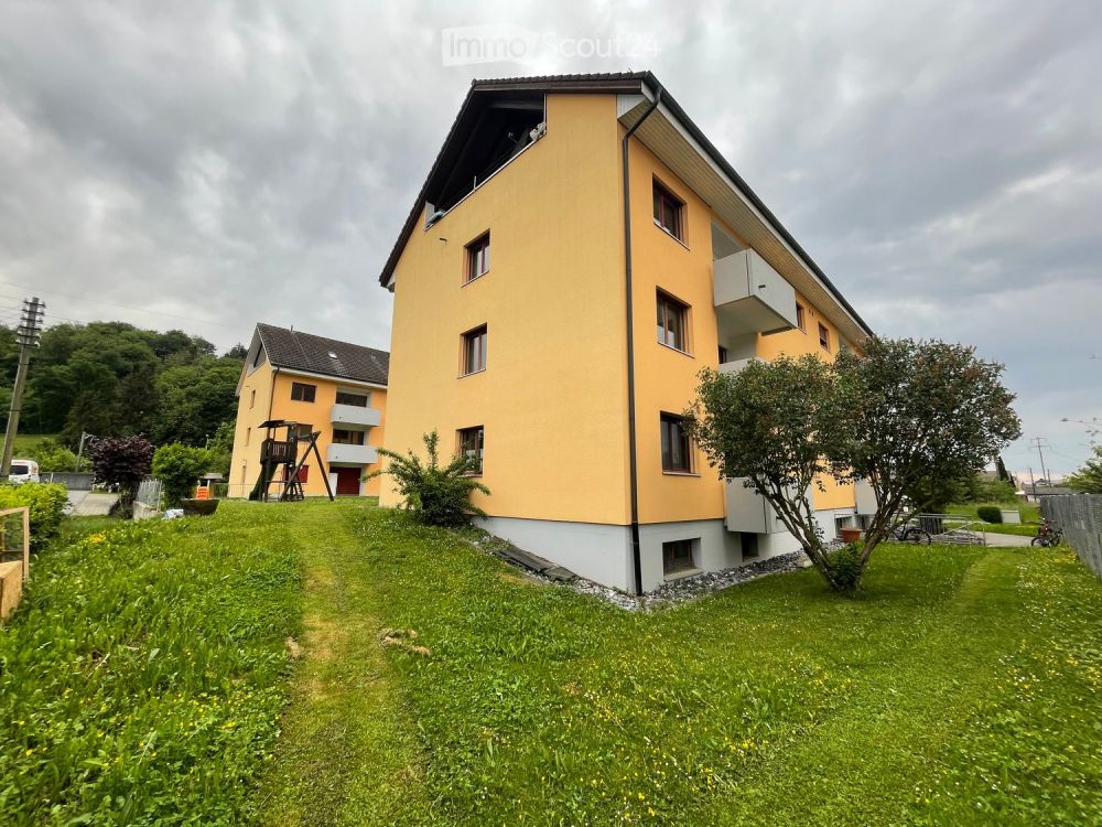 KERNSANIENIERTE UND HOCHWERTIGE 3½-ZI.-WOHNUNG -  Bild 1