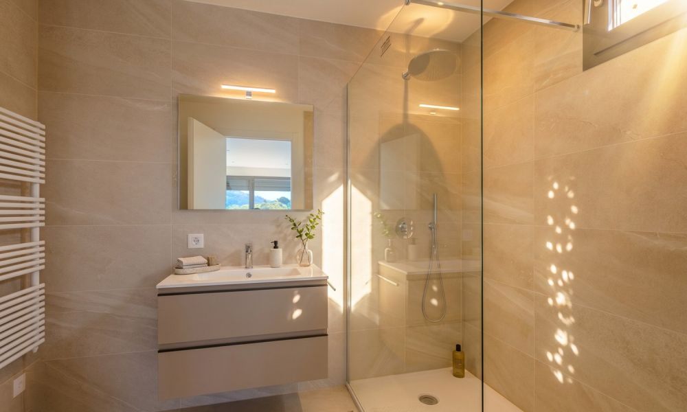 ATTICO 4.5 LOCALI + STANZE EXTRA UND POOL IN PONTE CAPRIASCA -  Bild 9