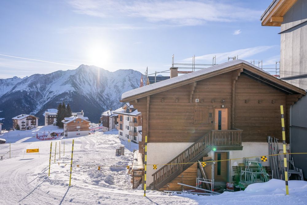 Historisches Drei-Parteien-Chalet direkt an der Trainerpiste Alpenrose - Bild 6