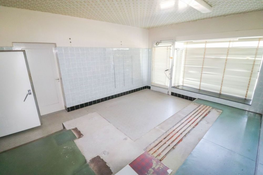 Zwei grosse Gebäude auf 1'824 m2 Bauland - Bild 9