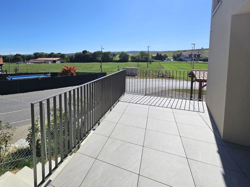 Villa mitoyenne neuve avec magnifique vue. -  Bild 9