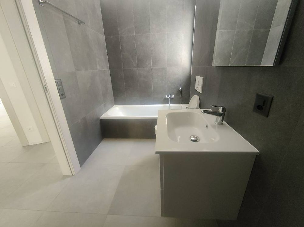 Neue 3.5-Zimmer-Wohnung in Claro -  Bild 11