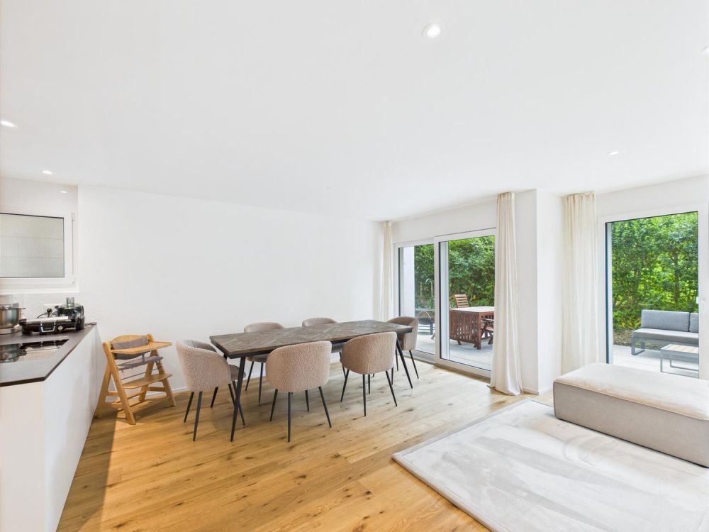 Neuwertiges 6.5-Zimmer-Doppeleinfamilienhaus mit hochwertigem Ausbau in Safenwil -  Bild 7