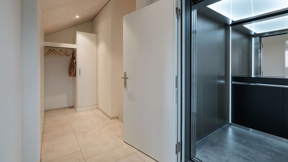 Neue 3.5-Zimmer-Attikawohnung mit Direktlift in Hägglingen - Bild 12