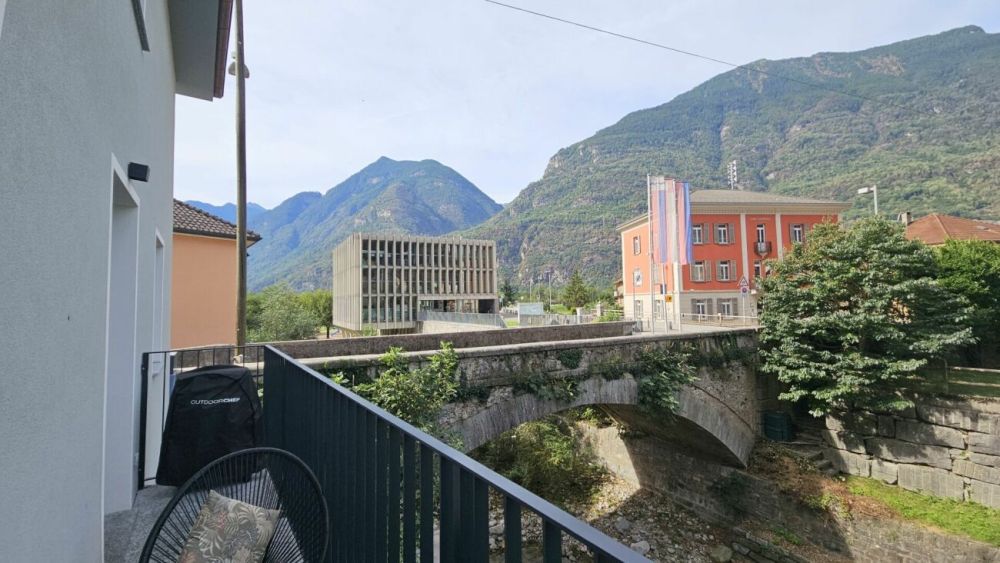 MODERNA CASA UNIFAMILIARE DI 5.5 LOCALI -  Bild 8