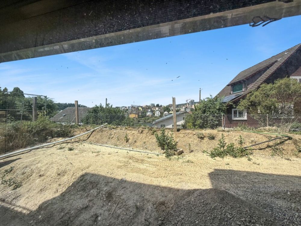 Stadt trifft Natur - Traumwohnung in Rheinnähe - Fernsicht vom privaten Garten
