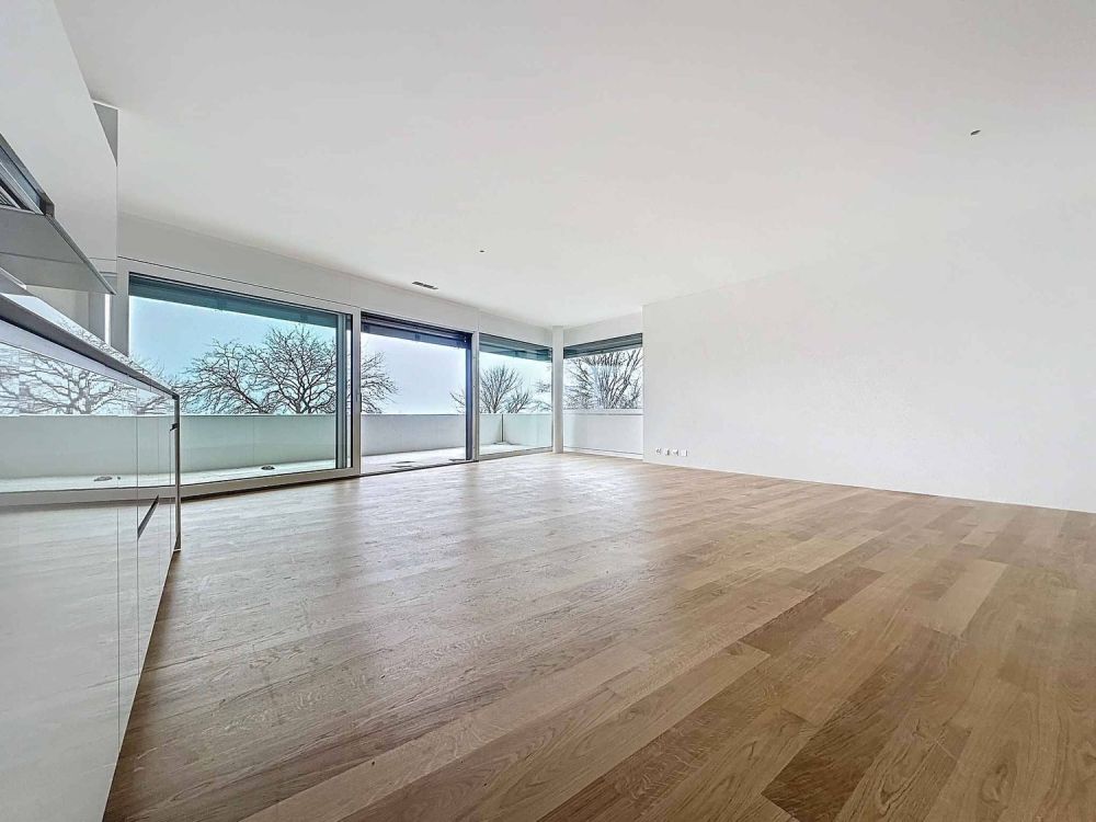 Spacieux 3.5 pièces traversant de 108m2 avec 2 balcons et vue sur le lac - Bild 2