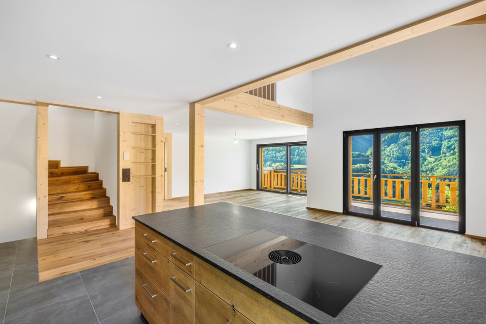 5.5 pièces en duplex dans chalet de 2 appartements - Bild 2