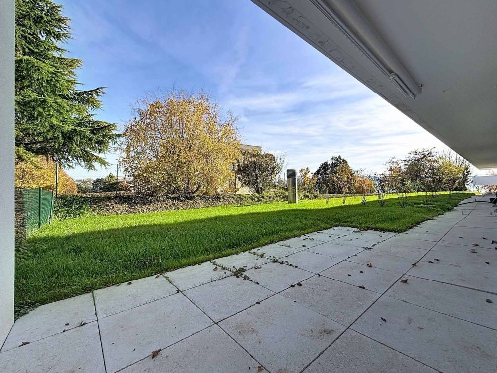 Nouvelle promotion : appartement de 2.5 pièces avec terrasse et jardin - Bild 8