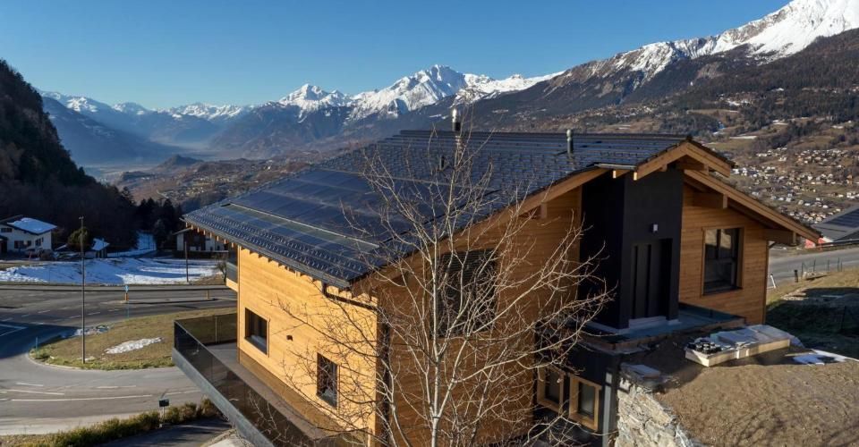 Lens. Propriété regroupant 3 chalets pour un total de 12 chambres à coucher - Maison 15.5 pièces - image - 3