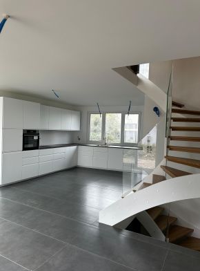 Letzten 4 Häuser: Moderne 5.5-Zimmer-Doppelhaushaelfte in ruhiger Lage von Seltisberg - Bild 6