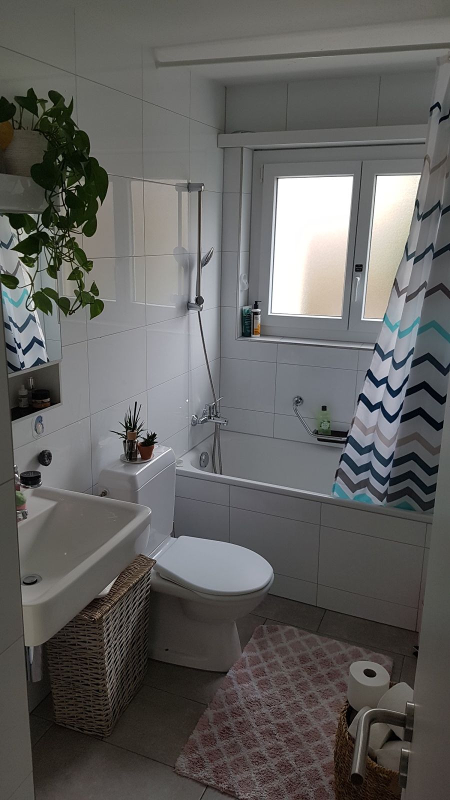 Schöne 3.5 Zimmerwohnung -  Bild 3