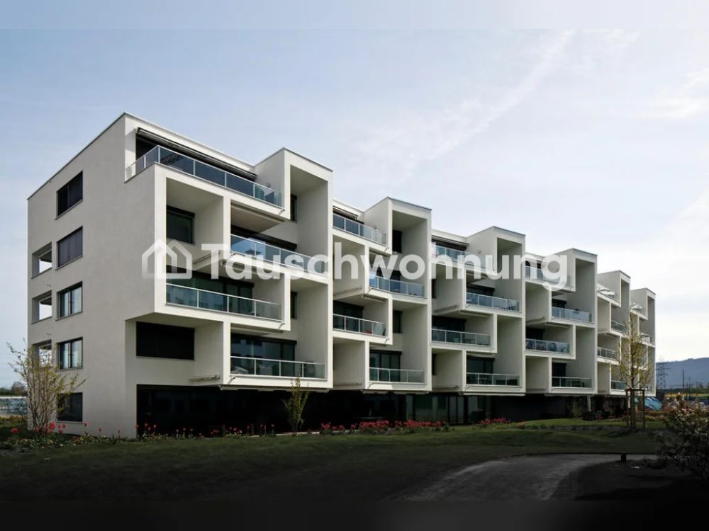Sonnige Attika 3.5 Zi-Wohnung in Risch-Rotkreuz (Suurstoffi) -  Bild 1