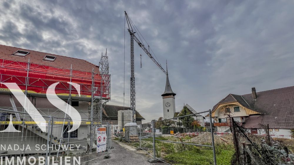 Neues Wohnen im alten Dorfkern - 4.5 Zimmer Duplex Wohnung - Bild 2