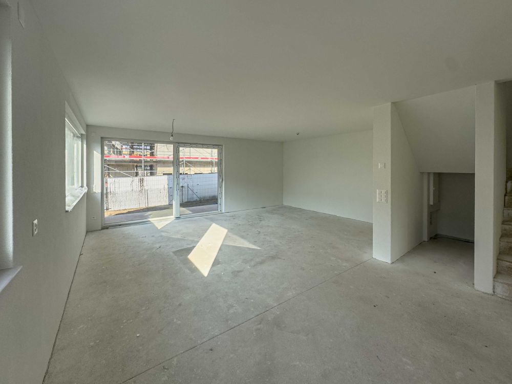 Casa a schiera costruita con possibilità di rifinire gli interni - Bild 2