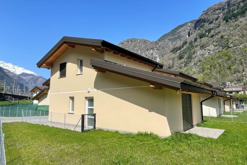 Casa indipendente di nuova costruzione a Bodio - Bild 1