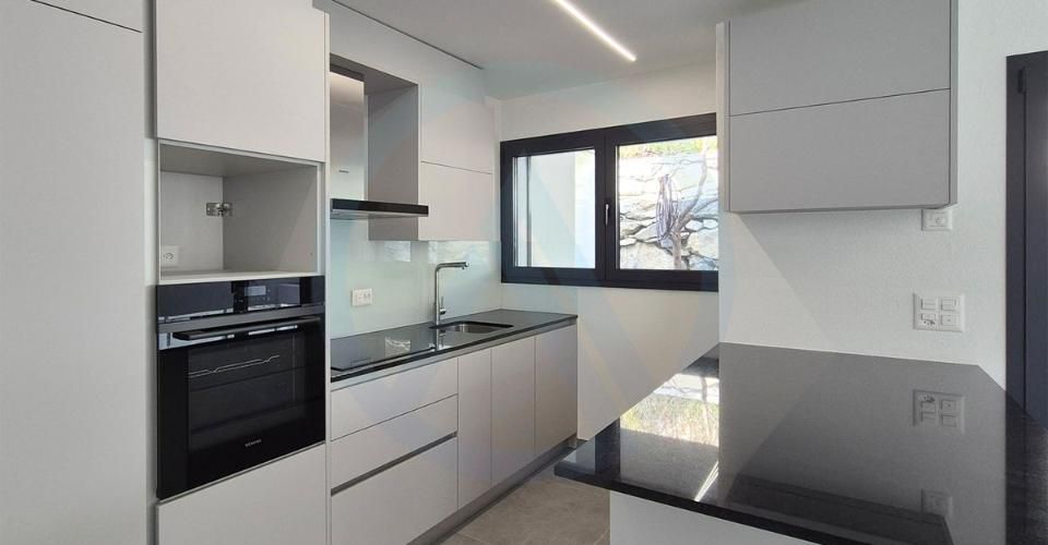 Superbe appartement neuf avec une vue sur les montagnes dans les hauteurs de Sion - Duplex 4.5 pièces - image - 5