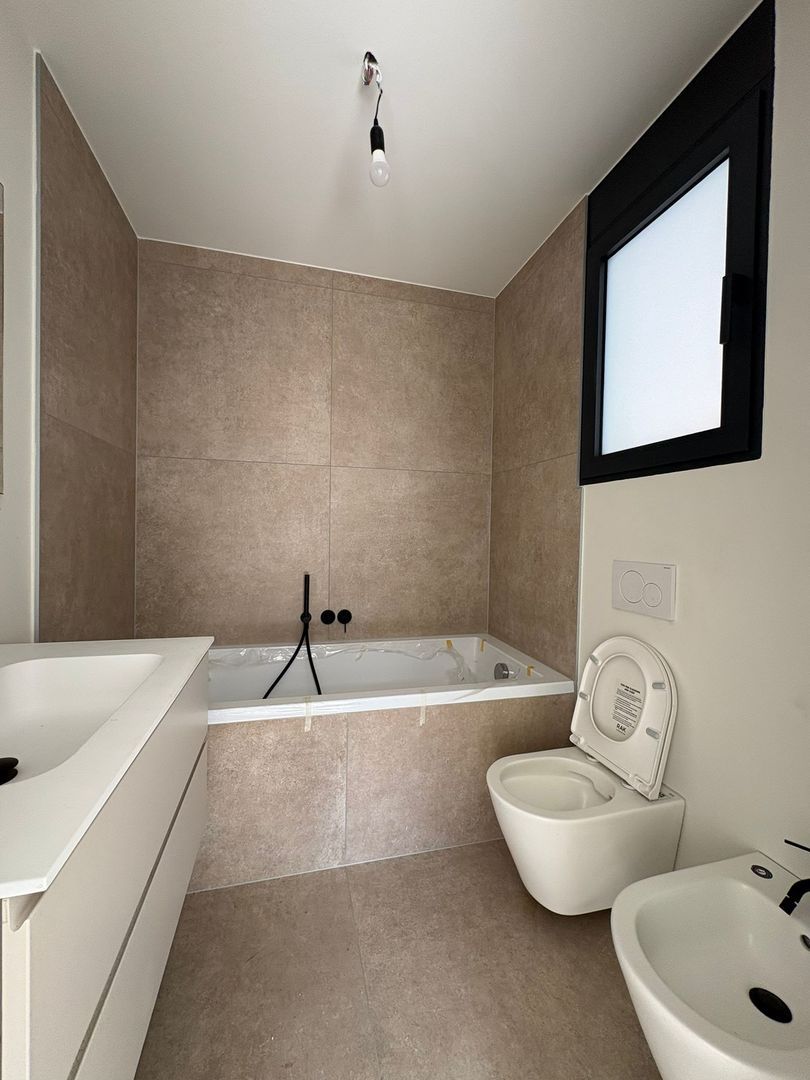 Elegante appartamento di 4.5 locali con giardino privato a Giubiasco -  Bild 10