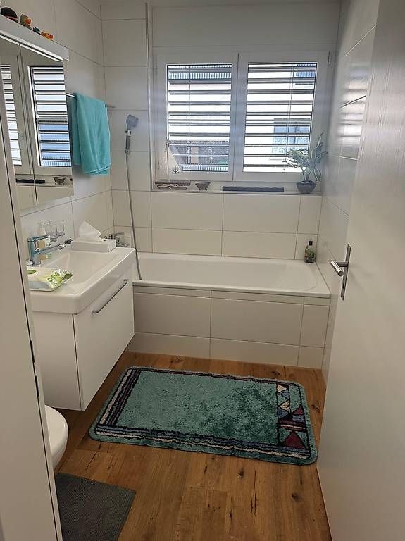 Charmante 3.5-Zimmer-Wohnung in Lufingen  Sofort verfügbar! -  Bild 5