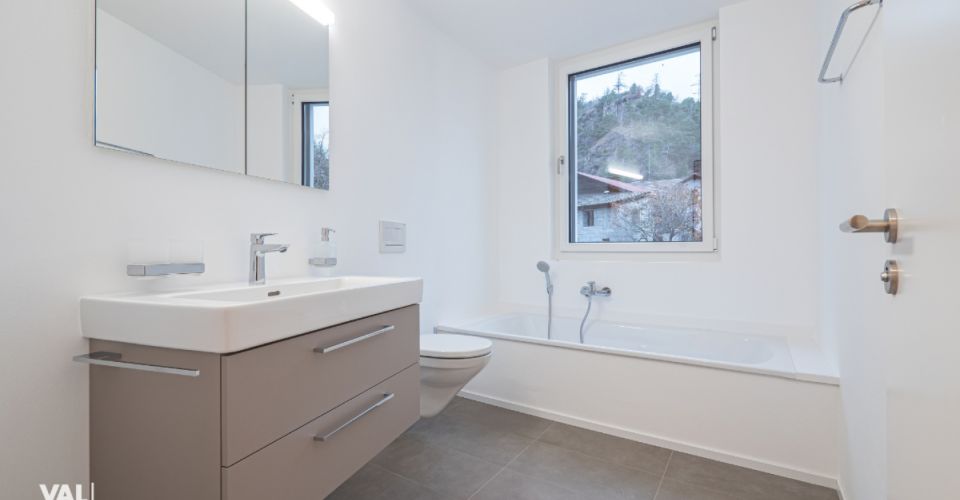 Grosszügige Familienwohnung mit hohem Ausbaustandard - Appartement 4.5 pièces - image - 5
