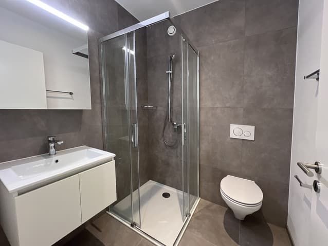 Confort moderne à Marly - Appartements de 3.5 à 4.5 pièces - Salle de douche - App. 3.5 pces - Lots S-31 et T-33