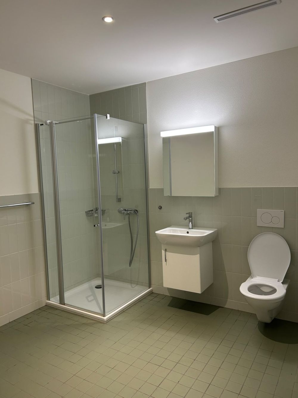 Moderne 3.5-Zimmer-Wohnung direkt am Bahnhof Wil SG -  Bild 4