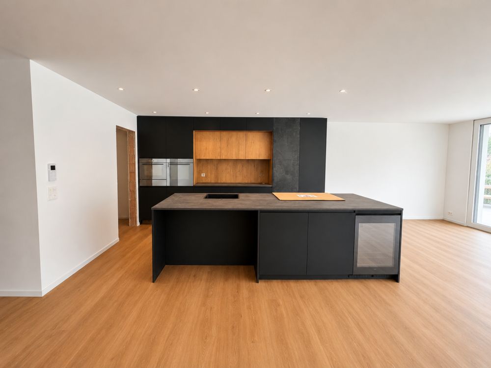 Wohnen der Extraklasse – exklusive 4.5-Zimmer-Terrassenwohnung am Buechenberg -  Bild 2
