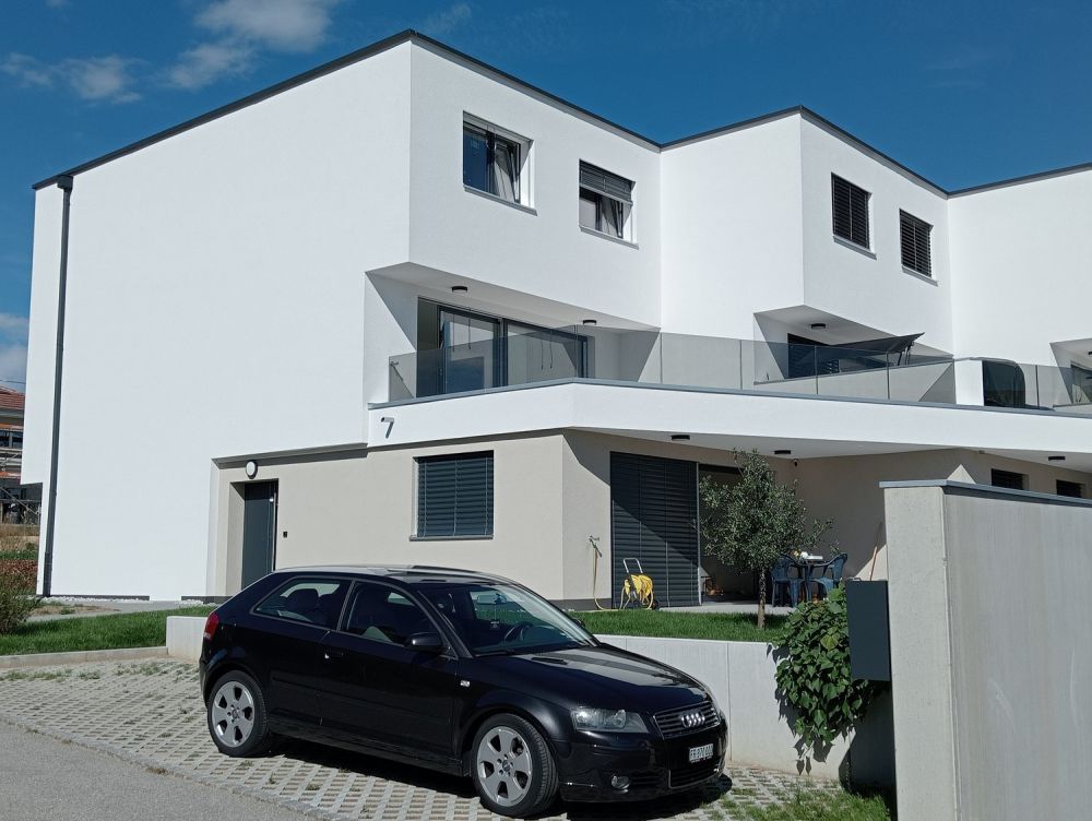 Villas mitoyennes 5.5 pièces à Cressier dès chf 1'060'000.- places couvertes incluses -  Bild 1