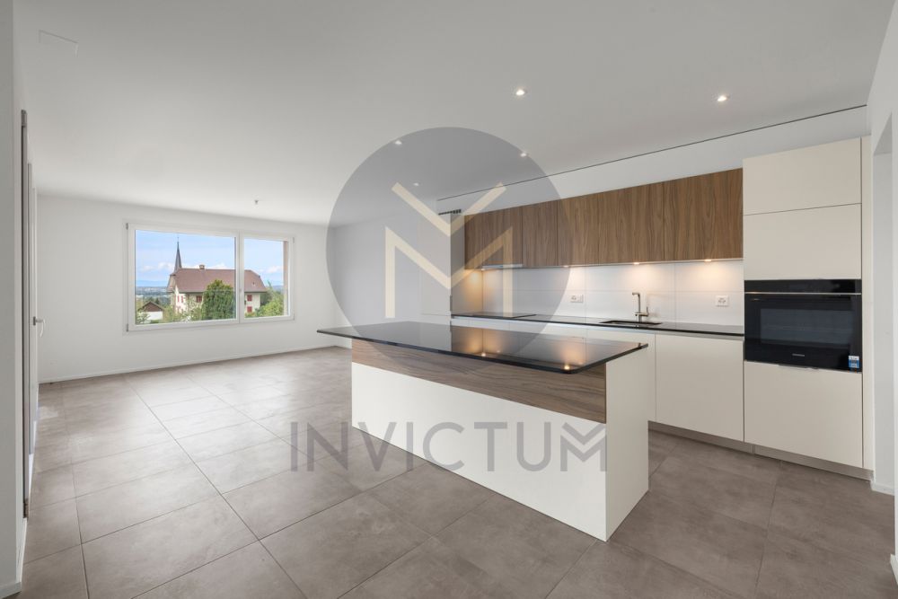 Superbe 4.5 pièces de 138 m² avec spacieuse loggia sur les hauteurs - Cuisine