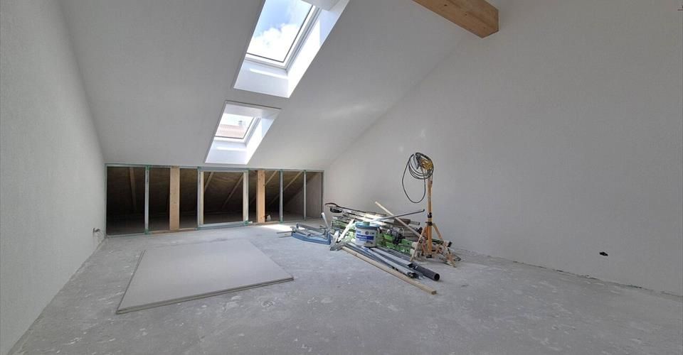 En vente appartement en attique de 4,5 pièces - Appartement 4.5 pièces - image - 5